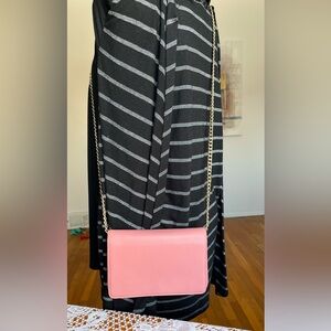 Forever 21 pink polyurethane chain crossbody/shoulder bag (GUC)- purse
